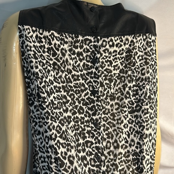 Chico’s New With Tags $139.00 - Picture 6 of 15